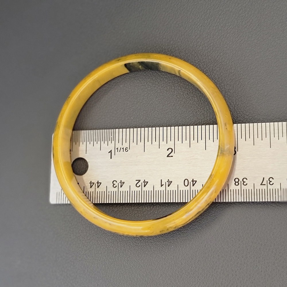 Authentic Vintage Marbled Butterscotch Bakelite Bangle - Picture 6 of 7